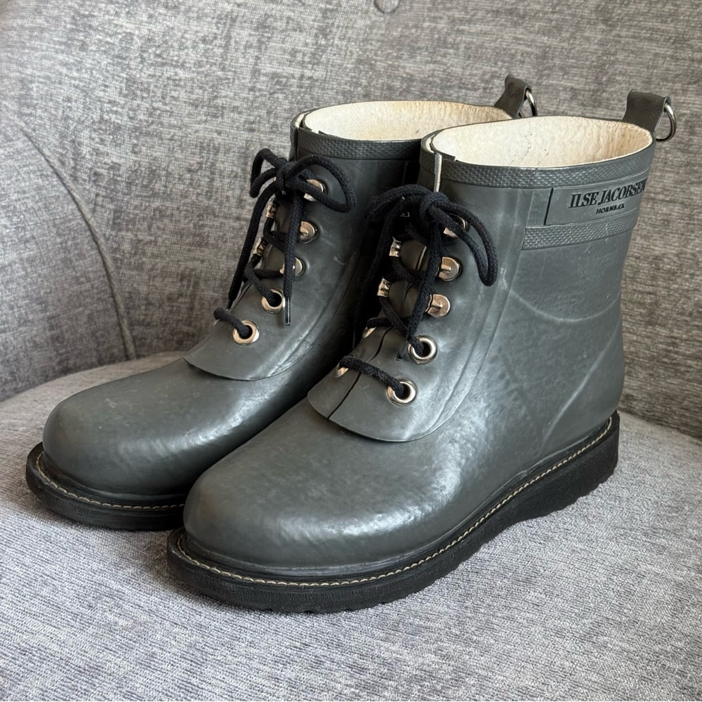 ILSE JACOBSEN Hornbæk Rub 2 Gray Lace-Up Rubber Ankle Boot Women’s Size 37